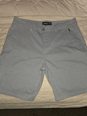 O'Neill Men's Light Gray Flat Front Shorts